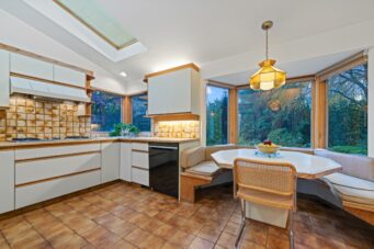 1815 St. Denis Road