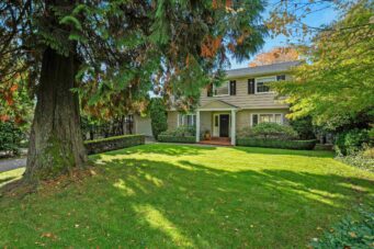 1815 St. Denis Road