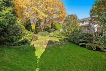 1815 St. Denis Road