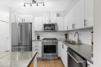510-175 W 1st St