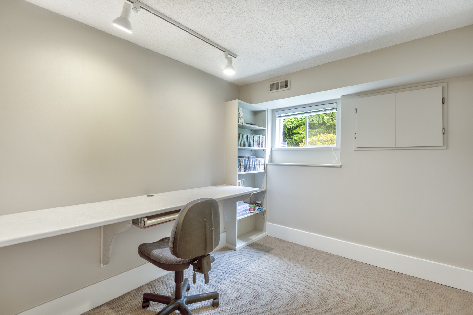 528 Evergreen Place