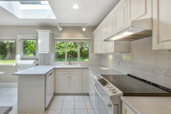 528 Evergreen Place