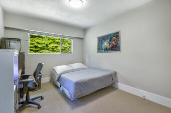528 Evergreen Place